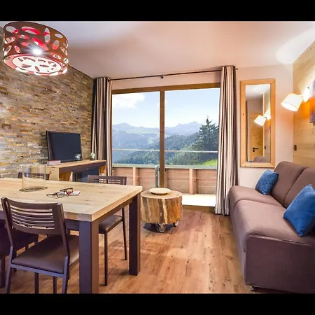 Appartement In With Ski-in Ski-out Access